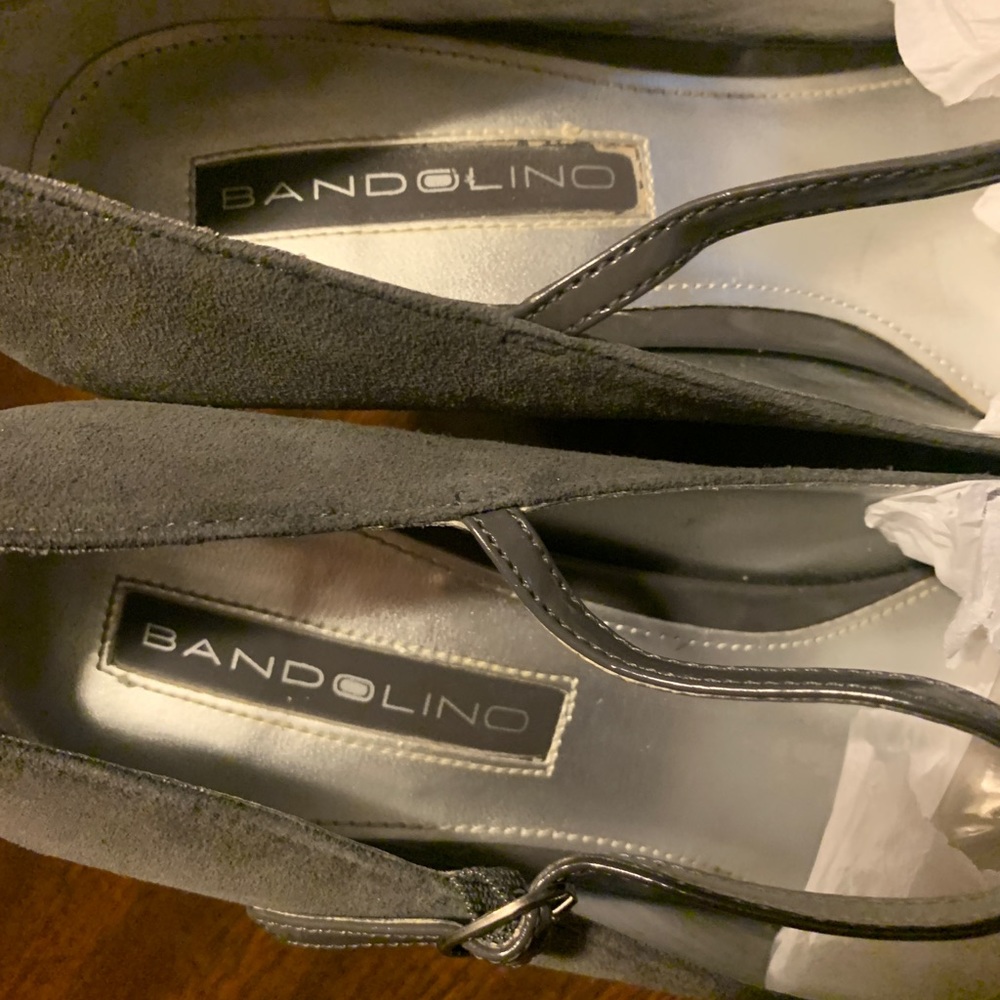 Women’s Heels - Picture 6 of 9